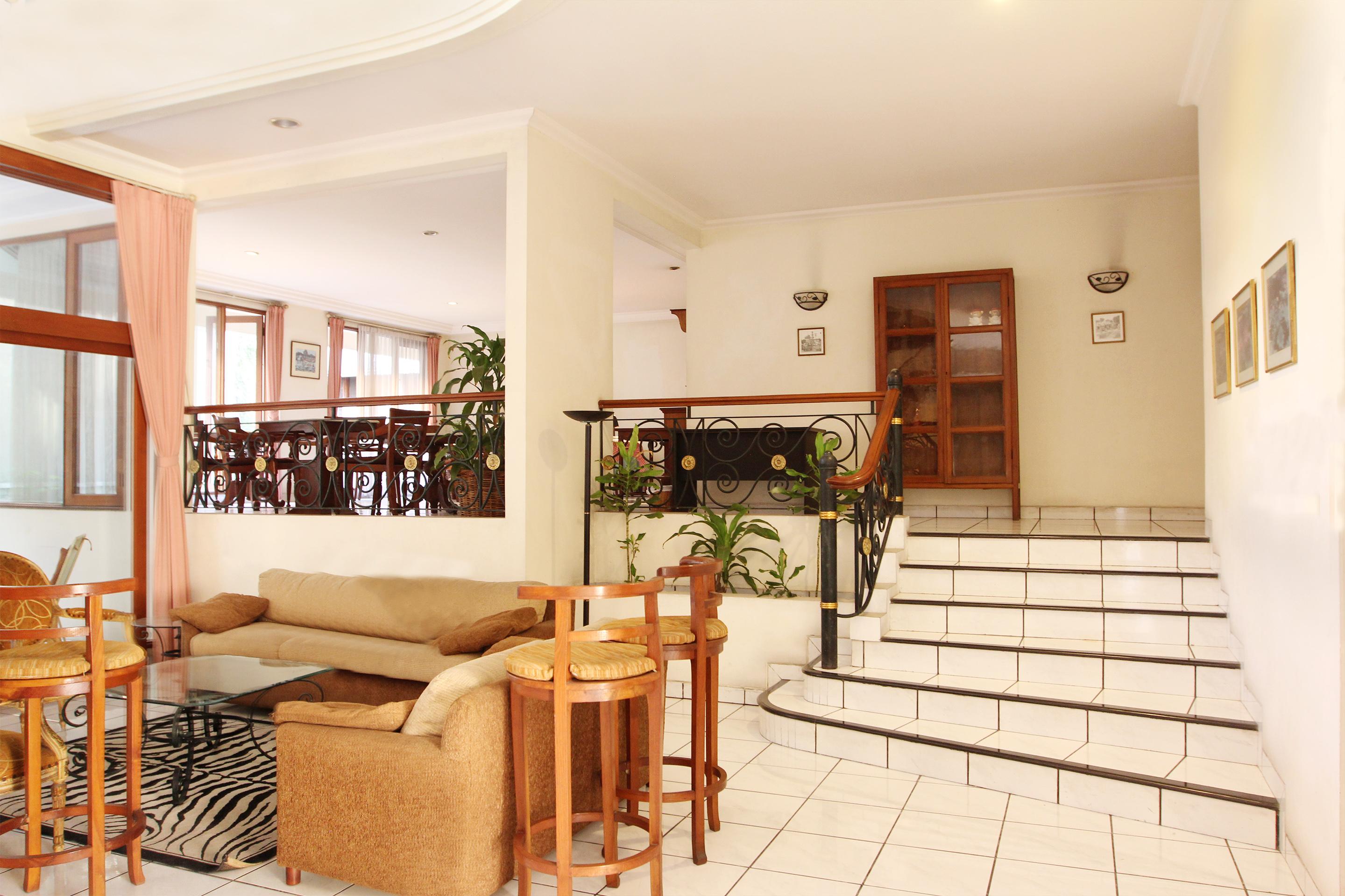 Hotel Super Oyo 123 Puri Lotus à Jakarta Extérieur photo