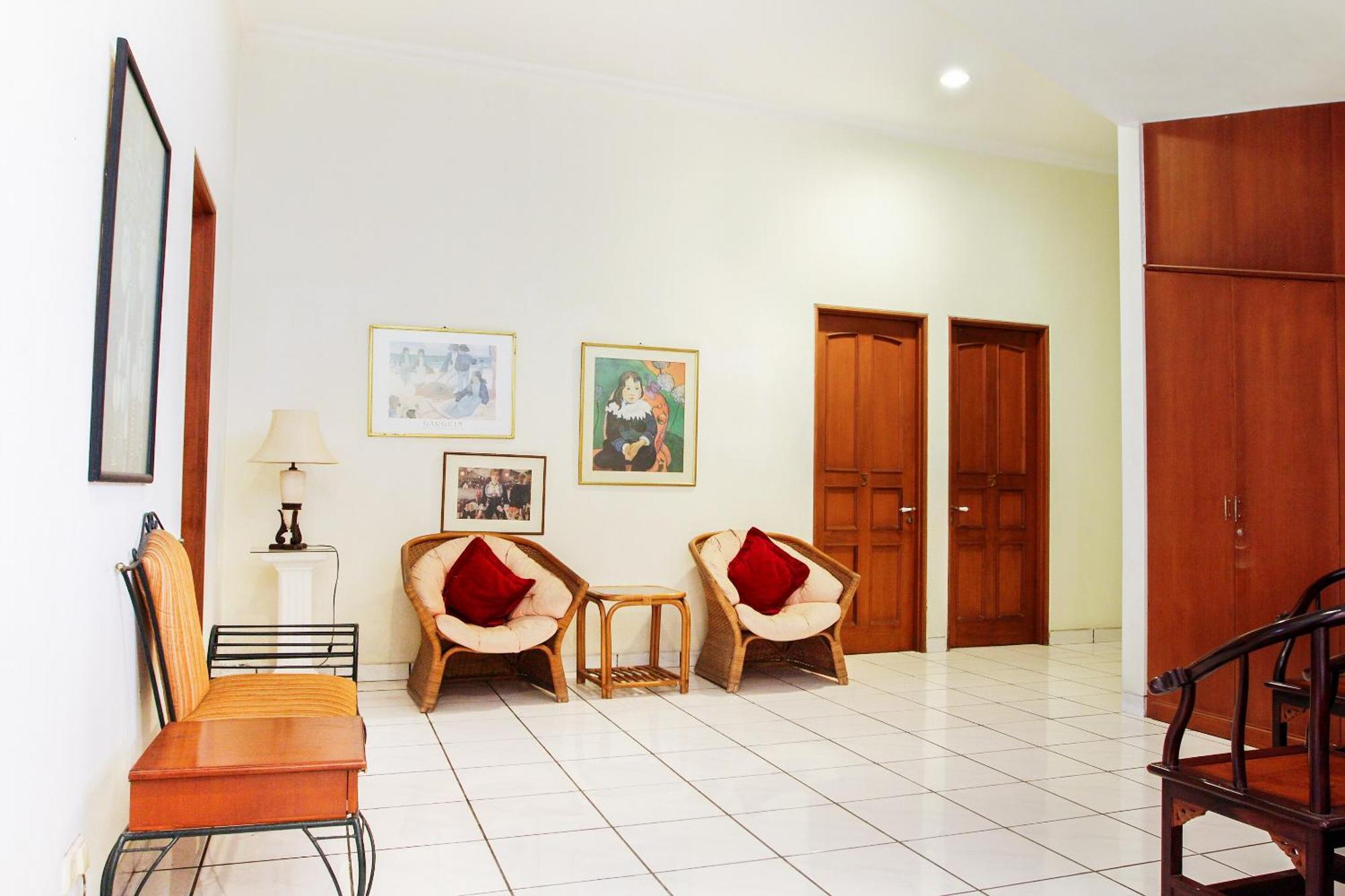 Hotel Super Oyo 123 Puri Lotus à Jakarta Extérieur photo